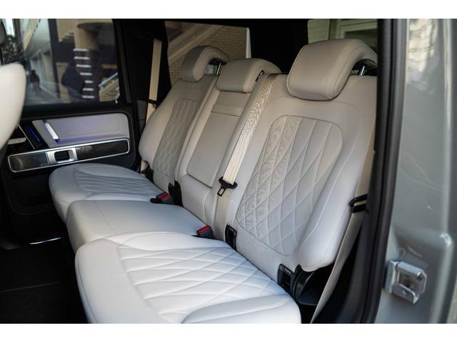 Ｇクラス Ｇ６３　ｍａｎｕｆａｋｔｕｒプログラム＋　正規ディーラー車　ＡＭＧ世田谷スペシャルオーダー　２２インチマイバッハデザインアルミ（純正アルミ有り）　ホワイトエクスクルーシブナッパレザーシート　カーボンインテリア（45枚目）