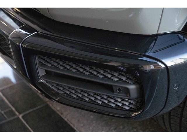 Ｇクラス Ｇ６３　ｍａｎｕｆａｋｔｕｒプログラム＋　正規ディーラー車　ＡＭＧ世田谷スペシャルオーダー　２２インチマイバッハデザインアルミ（純正アルミ有り）　ホワイトエクスクルーシブナッパレザーシート　カーボンインテリア（60枚目）