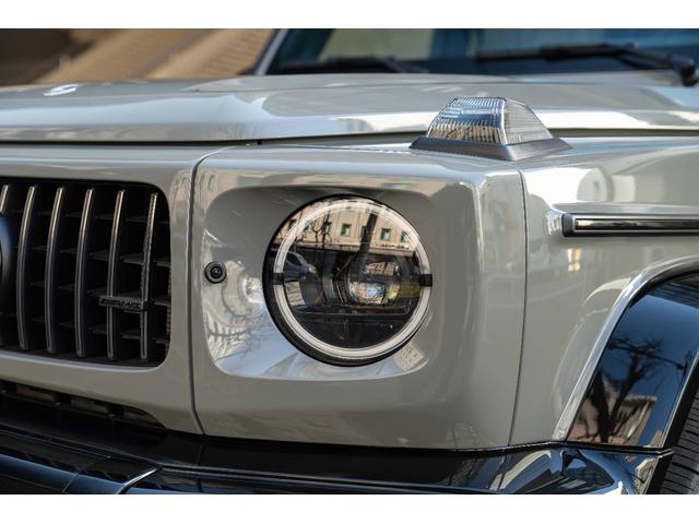Ｇクラス Ｇ６３　ｍａｎｕｆａｋｔｕｒプログラム＋　正規ディーラー車　ＡＭＧ世田谷スペシャルオーダー　２２インチマイバッハデザインアルミ（純正アルミ有り）　ホワイトエクスクルーシブナッパレザーシート　カーボンインテリア（66枚目）