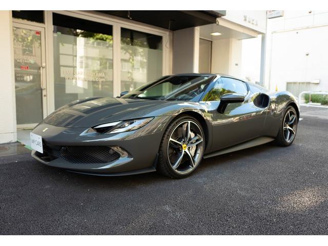 ２９６ＧＴＢ ベースグレード　Ｆ１　ＤＣＴ　左Ｈ　Ｆリフター　ＬＥＤカーボンステア　パドルシフトトリコロールカラー　ＧＲＩＧＩＯ　ＳＣＵＲＯ　／　クオイオ　ＥＬＥリヤビューミラー　ブラックフランシングホース　ダイヤモンドホイール（7枚目）