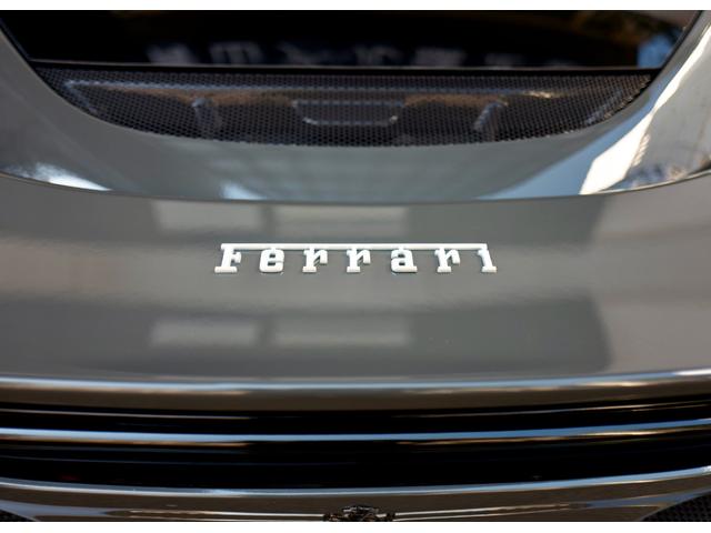 ２９６ＧＴＢ ベースグレード　Ｆ１　ＤＣＴ　左Ｈ　Ｆリフター　ＬＥＤカーボンステア　パドルシフトトリコロールカラー　ＧＲＩＧＩＯ　ＳＣＵＲＯ　／　クオイオ　ＥＬＥリヤビューミラー　ブラックフランシングホース　ダイヤモンドホイール（23枚目）