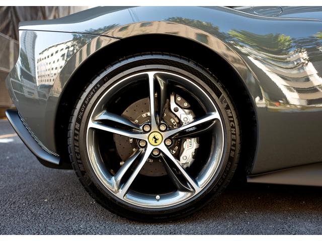 ２９６ＧＴＢ ベースグレード　Ｆ１　ＤＣＴ　左Ｈ　Ｆリフター　ＬＥＤカーボンステア　パドルシフトトリコロールカラー　ＧＲＩＧＩＯ　ＳＣＵＲＯ　／　クオイオ　ＥＬＥリヤビューミラー　ブラックフランシングホース　ダイヤモンドホイール（31枚目）