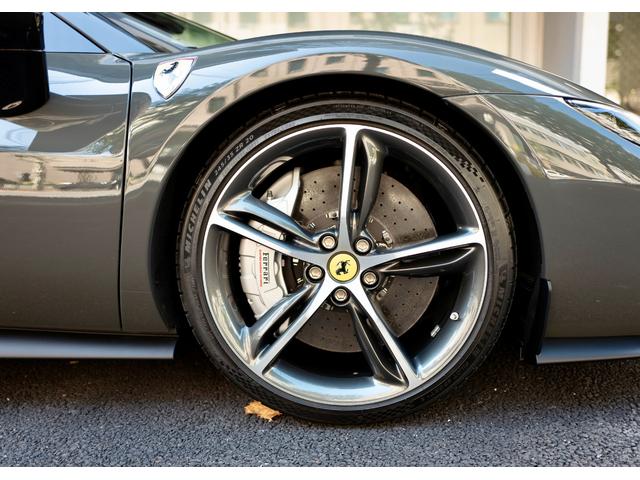 ２９６ＧＴＢ ベースグレード　Ｆ１　ＤＣＴ　左Ｈ　Ｆリフター　ＬＥＤカーボンステア　パドルシフトトリコロールカラー　ＧＲＩＧＩＯ　ＳＣＵＲＯ　／　クオイオ　ＥＬＥリヤビューミラー　ブラックフランシングホース　ダイヤモンドホイール（33枚目）