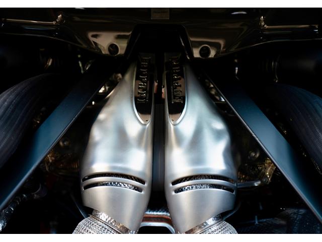 ２９６ＧＴＢ ベースグレード　Ｆ１　ＤＣＴ　左Ｈ　Ｆリフター　ＬＥＤカーボンステア　パドルシフトトリコロールカラー　ＧＲＩＧＩＯ　ＳＣＵＲＯ　／　クオイオ　ＥＬＥリヤビューミラー　ブラックフランシングホース　ダイヤモンドホイール（45枚目）