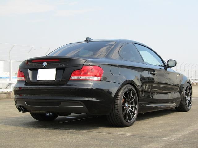 BMW 1シリーズ 135i 最終型LCi 7速DCT レッドレザー BMW 1シリーズ 135i 最終型LCi 7速DCT レッドレザー