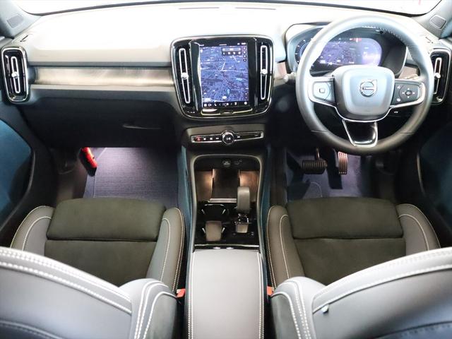 Ｃ４０リチャージ リチャージ　ツイン　２０２２年モデル　ＢＥＶ　パノラマルーフ　純正前後ドラレコ　スウェードシート　ｈａｒｍａｎ／ｋａｒｄｏｎ　Ｇｏｏｇｌｅナビ　３６０°ビューカメラ　パワーシート　シートヒーター　ステアリングヒーター（5枚目）