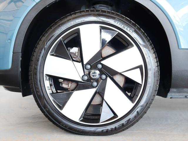 Ｃ４０リチャージ リチャージ　ツイン　２０２２年モデル　ＢＥＶ　パノラマルーフ　純正前後ドラレコ　スウェードシート　ｈａｒｍａｎ／ｋａｒｄｏｎ　Ｇｏｏｇｌｅナビ　３６０°ビューカメラ　パワーシート　シートヒーター　ステアリングヒーター（20枚目）