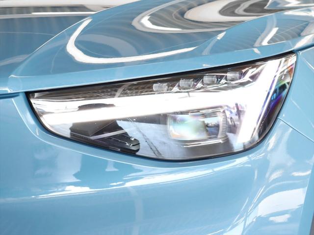 Ｃ４０リチャージ リチャージ　ツイン　２０２２年モデル　ＢＥＶ　パノラマルーフ　純正前後ドラレコ　スウェードシート　ｈａｒｍａｎ／ｋａｒｄｏｎ　Ｇｏｏｇｌｅナビ　３６０°ビューカメラ　パワーシート　シートヒーター　ステアリングヒーター（22枚目）