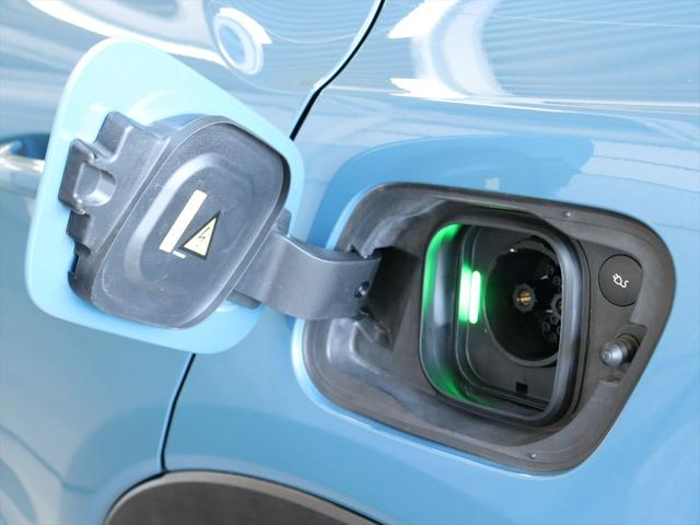 Ｃ４０リチャージ リチャージ　ツイン　２０２２年モデル　ＢＥＶ　パノラマルーフ　純正前後ドラレコ　スウェードシート　ｈａｒｍａｎ／ｋａｒｄｏｎ　Ｇｏｏｇｌｅナビ　３６０°ビューカメラ　パワーシート　シートヒーター　ステアリングヒーター（26枚目）