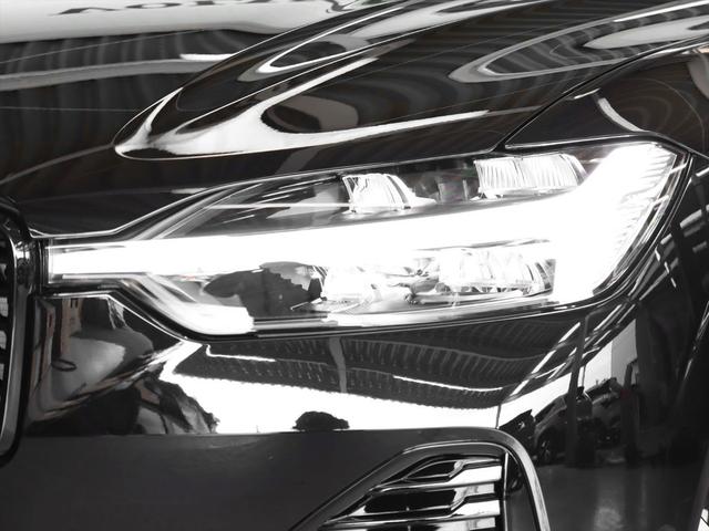 XC60 ウルトラ B5 AWD ダークエディション 2025年モデル MHEV パノラマルーフ Bowers&Wilkins ナッパレザー クリスタルシフトノブ Googleナビ 360°ビューカメラ パワーシート シートヒーター ステアリングヒーター(22枚目)