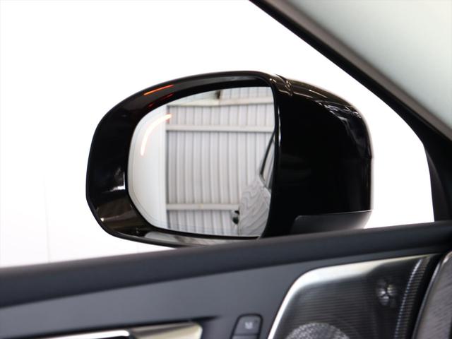 XC60 ウルトラ B5 AWD ダークエディション 2025年モデル MHEV パノラマルーフ Bowers&Wilkins ナッパレザー クリスタルシフトノブ Googleナビ 360°ビューカメラ パワーシート シートヒーター ステアリングヒーター(27枚目)