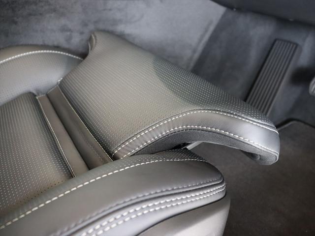 XC60 ウルトラ B5 AWD ダークエディション 2025年モデル MHEV パノラマルーフ Bowers&Wilkins ナッパレザー クリスタルシフトノブ Googleナビ 360°ビューカメラ パワーシート シートヒーター ステアリングヒーター(36枚目)