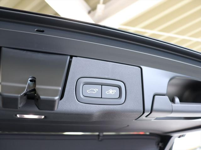 XC60 ウルトラ B5 AWD ダークエディション 2025年モデル MHEV パノラマルーフ Bowers&Wilkins ナッパレザー クリスタルシフトノブ Googleナビ 360°ビューカメラ パワーシート シートヒーター ステアリングヒーター(44枚目)