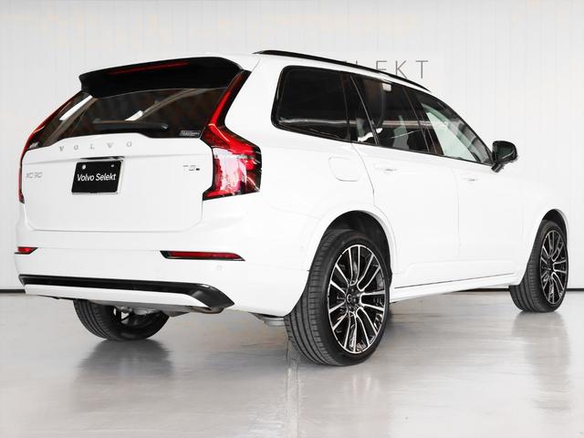 ＸＣ９０ ウルトラ　Ｔ８　ＡＷＤ　プラグインハイブリッド　２０２５年後期モデル　当店試乗車　ＰＨＥＶ　パノラマルーフ　純正前後ドラレコ　デジタルルームミラー　ナッパレザー　クリスタルシフトノブ　Ｇｏｏｇｌｅナビ　３６０°ビューカメラ　パワーシート（3枚目）