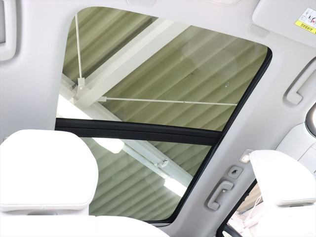 ＸＣ９０ ウルトラ　Ｔ８　ＡＷＤ　プラグインハイブリッド　２０２５年後期モデル　当店試乗車　ＰＨＥＶ　パノラマルーフ　純正前後ドラレコ　デジタルルームミラー　ナッパレザー　クリスタルシフトノブ　Ｇｏｏｇｌｅナビ　３６０°ビューカメラ　パワーシート（4枚目）