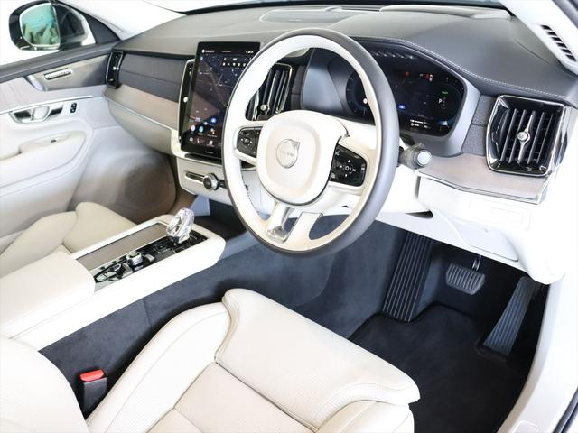 ＸＣ９０ ウルトラ　Ｔ８　ＡＷＤ　プラグインハイブリッド　２０２５年後期モデル　当店試乗車　ＰＨＥＶ　パノラマルーフ　純正前後ドラレコ　デジタルルームミラー　ナッパレザー　クリスタルシフトノブ　Ｇｏｏｇｌｅナビ　３６０°ビューカメラ　パワーシート（6枚目）