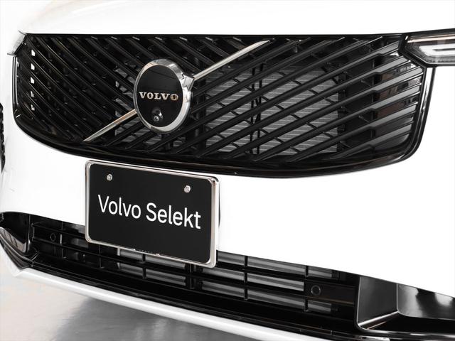 ＸＣ９０ ウルトラ　Ｔ８　ＡＷＤ　プラグインハイブリッド　２０２５年後期モデル　当店試乗車　ＰＨＥＶ　パノラマルーフ　純正前後ドラレコ　デジタルルームミラー　ナッパレザー　クリスタルシフトノブ　Ｇｏｏｇｌｅナビ　３６０°ビューカメラ　パワーシート（24枚目）