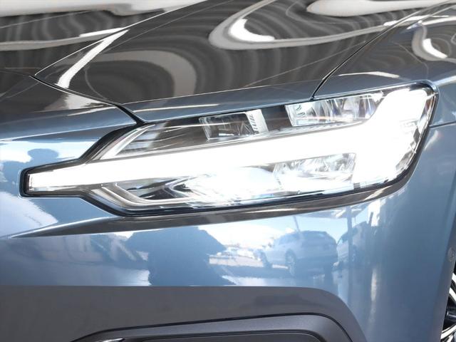 Ｖ６０ アルティメット　Ｂ４　２０２４年モデル　ＭＨＥＶ　純正前後ドラレコ　ナッパレザー　Ｈａｒｍａｎ／Ｋａｒｄｏｎ　クリスタルシフトノブ　Ｇｏｏｇｌｅナビ　３６０°ビューカメラ　パワーシート　シートヒーター　ステアリングヒーター（23枚目）