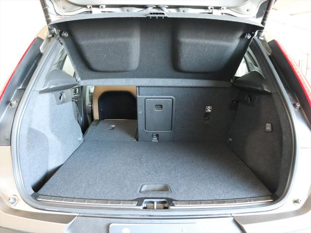 XC40 リチャージ PHV T5 インスクリプション 2021年モデル PHEV パノラマルーフ 純正前後ドラレコ 本革シート harman/kardon クリスタルシフトノブ HDDナビ 地デジTV AppleCarPlay対応 360°ビューカメラ(21枚目)