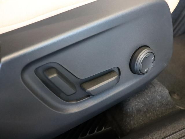 XC40 リチャージ PHV T5 インスクリプション 2021年モデル PHEV パノラマルーフ 純正前後ドラレコ 本革シート harman/kardon クリスタルシフトノブ HDDナビ 地デジTV AppleCarPlay対応 360°ビューカメラ(36枚目)