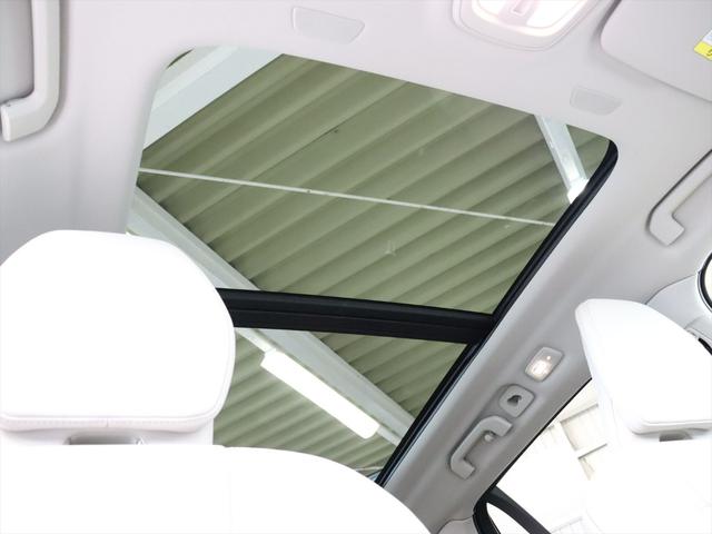 V60 ウルトラ T6 AWD プラグインハイブリッド 2026年モデル 当店試乗車 PHEV パノラマルーフ 純正前後ドラレコ ナッパレザー Harman/Kardon クリスタルシフトノブ Googleナビ 360°ビューカメラ パワーシート(4枚目)