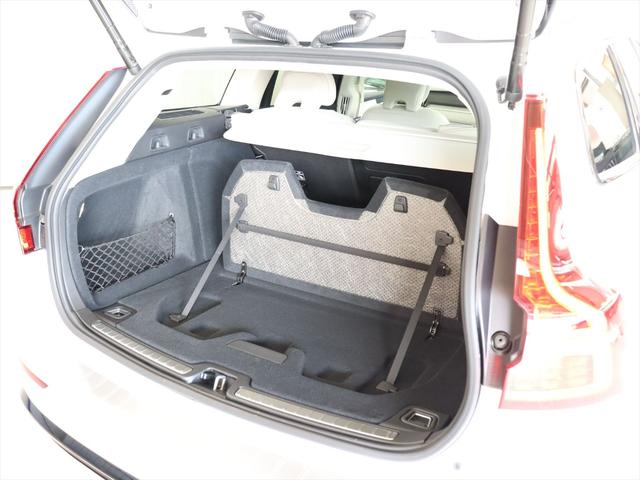 V60 ウルトラ T6 AWD プラグインハイブリッド 2026年モデル 当店試乗車 PHEV パノラマルーフ 純正前後ドラレコ ナッパレザー Harman/Kardon クリスタルシフトノブ Googleナビ 360°ビューカメラ パワーシート(18枚目)
