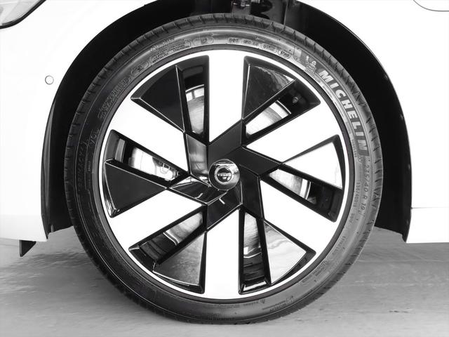 V60 ウルトラ T6 AWD プラグインハイブリッド 2026年モデル 当店試乗車 PHEV パノラマルーフ 純正前後ドラレコ ナッパレザー Harman/Kardon クリスタルシフトノブ Googleナビ 360°ビューカメラ パワーシート(21枚目)