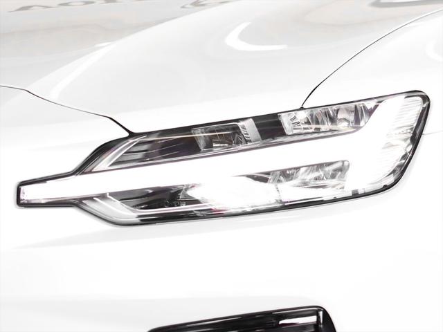 V60 ウルトラ T6 AWD プラグインハイブリッド 2026年モデル 当店試乗車 PHEV パノラマルーフ 純正前後ドラレコ ナッパレザー Harman/Kardon クリスタルシフトノブ Googleナビ 360°ビューカメラ パワーシート(23枚目)
