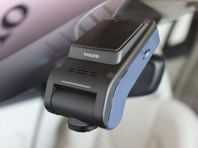 V60 ウルトラ T6 AWD プラグインハイブリッド 2026年モデル 当店試乗車 PHEV パノラマルーフ 純正前後ドラレコ ナッパレザー Harman/Kardon クリスタルシフトノブ Googleナビ 360°ビューカメラ パワーシート(28枚目)