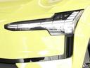 ヘッドライトはLED仕様です トールハンマーと呼ばれるT字型のヘッドライトです