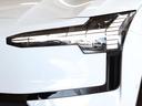 ヘッドライトはLED仕様です トールハンマーと呼ばれるT字型のヘッドライトです