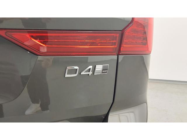 XC60 D4 AWD インスクリプション 2019年モデル クリーンディーゼル HARMAN KARDON サンルーフ 前後シートヒーター 社外ドラレコ ウッドパネル(8枚目)