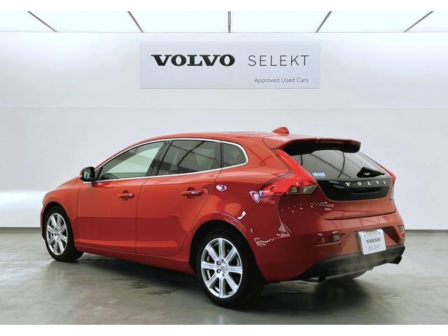 V40 T3 クラシックエディション 2019年モデル 最終モデル HARMAN KARDON レザーシート ウッドパネル サンルーフ Bluetooth 純正前後ドラレコ(6枚目)