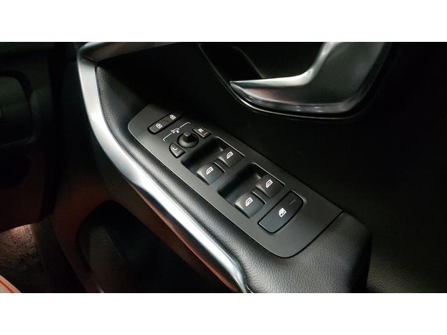 V40 T3 クラシックエディション 2019年モデル 最終モデル HARMAN KARDON レザーシート ウッドパネル サンルーフ Bluetooth 純正前後ドラレコ(21枚目)