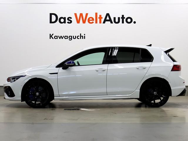 ゴルフＲ ２０イヤーズ　認定中古車　Ｖｏｌｋｓｗａｇｅｎメーカー社用車　限定車Ｇｏｌｆ　Ｒ　２０ｙｅａｒｓ　ピュアホワイト　ワンオーナー　禁煙車　ＤＣＣ　レザーシートパッケージ　純正ナビ　ＥＴＣ　ＬＥＤヘッドライト（6枚目）