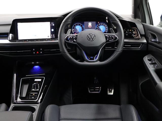 ゴルフＲ ２０イヤーズ　認定中古車　Ｖｏｌｋｓｗａｇｅｎメーカー社用車　限定車Ｇｏｌｆ　Ｒ　２０ｙｅａｒｓ　ピュアホワイト　ワンオーナー　禁煙車　ＤＣＣ　レザーシートパッケージ　純正ナビ　ＥＴＣ　ＬＥＤヘッドライト（14枚目）