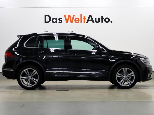 ティグアン TDI 4モーション Rライン 認定中古車 Tiguan TDI 4MOTION R-Line ワンオーナー 禁煙車 純正ナビ アラウンドビューカメラ ETC LEDヘッドライト 純正前後ドライブレコーダー(5枚目)