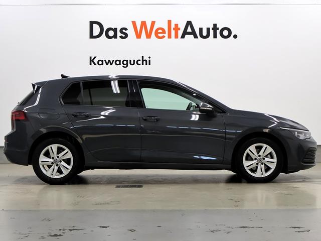 ゴルフ eTSIアクティブ 認定中古車 Golf eTSI Active ドルフィングレーメタリック ワンオーナー 禁煙車 テクノロジーパッケージ 純正ナビ バックカメラ ETC LEDヘッドライト 純正前後ドライブレコーダー(5枚目)