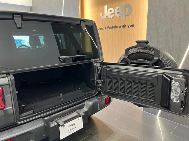 ジープ・ラングラーアンリミテッド スポーツ ETC、ワンオーナー、アップルカープレー、ワンオーナー(11枚目)