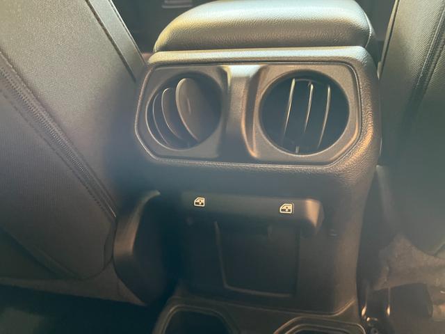 ジープ・ラングラーアンリミテッド スポーツ ETC、ワンオーナー、アップルカープレー、ワンオーナー(22枚目)