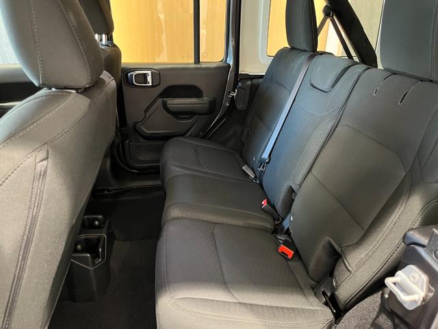 ジープ・ラングラーアンリミテッド スポーツ ETC、ワンオーナー、アップルカープレー、ワンオーナー(26枚目)