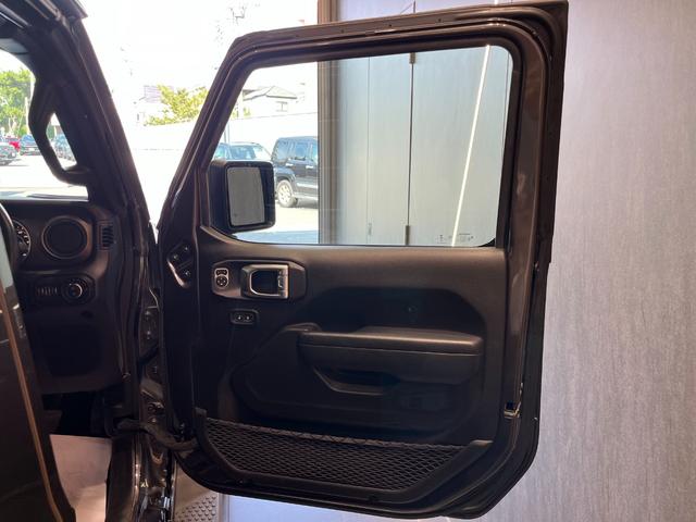 ジープ・ラングラーアンリミテッド スポーツ ETC、ワンオーナー、アップルカープレー、ワンオーナー(36枚目)