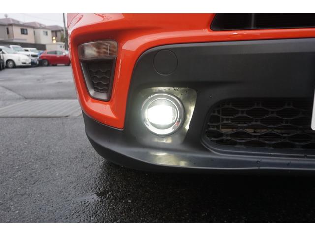 ジープ・レネゲード リミテッド　ＥＴＣ、革シート、ワンオーナー、アップルカープレー（10枚目）