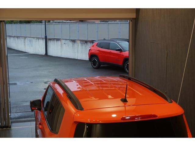 ジープ・レネゲード リミテッド　ＥＴＣ、革シート、ワンオーナー、アップルカープレー（15枚目）