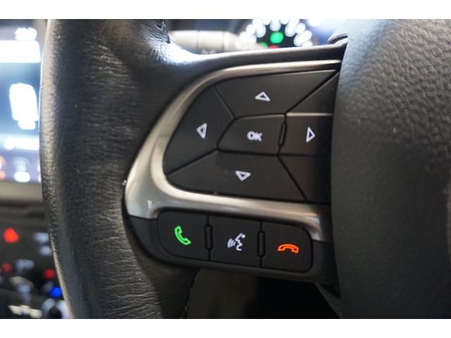 ジープ・レネゲード リミテッド　ＥＴＣ、革シート、ワンオーナー、アップルカープレー（19枚目）