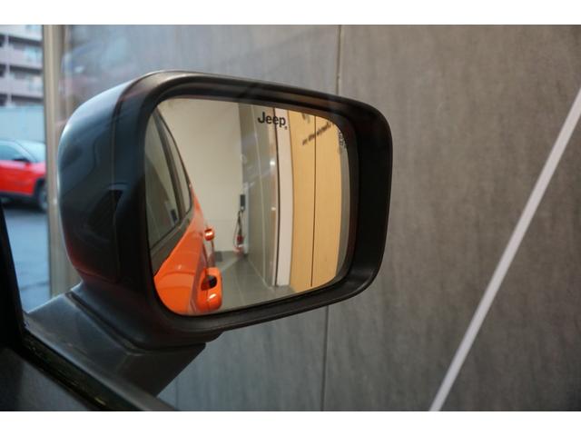 ジープ・レネゲード リミテッド　ＥＴＣ、革シート、ワンオーナー、アップルカープレー（25枚目）