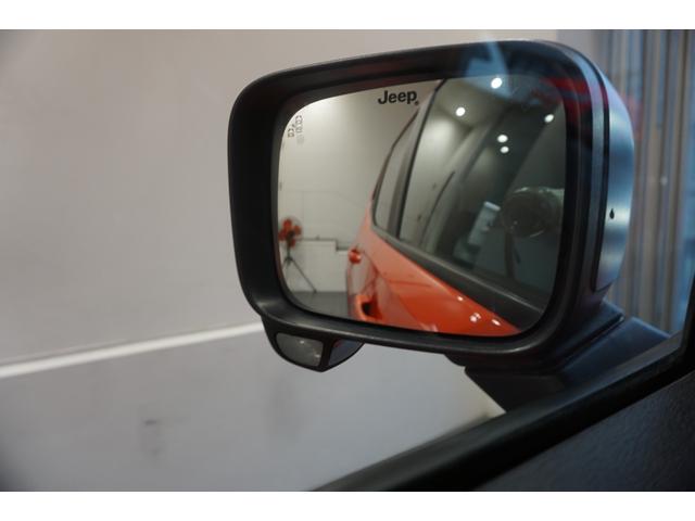 ジープ・レネゲード リミテッド　ＥＴＣ、革シート、ワンオーナー、アップルカープレー（26枚目）