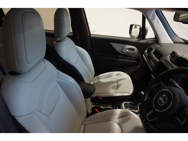 ジープ・レネゲード リミテッド　ＥＴＣ、革シート、ワンオーナー、アップルカープレー（40枚目）