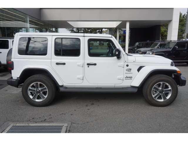 ジープ・ラングラーアンリミテッド サハラ　４ＷＤ　ワンオーナー・ナビ・ＥＴＣ・バックモニター（10枚目）