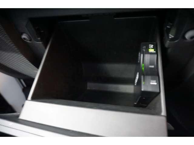 ジープ・ラングラーアンリミテッド サハラ　４ＷＤ　ワンオーナー・ナビ・ＥＴＣ・バックモニター（26枚目）